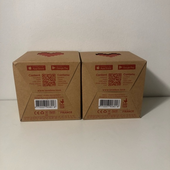 Lovebox Pixel Black & White Long Distance Love Note Messaging Device - Picture 4 of 16